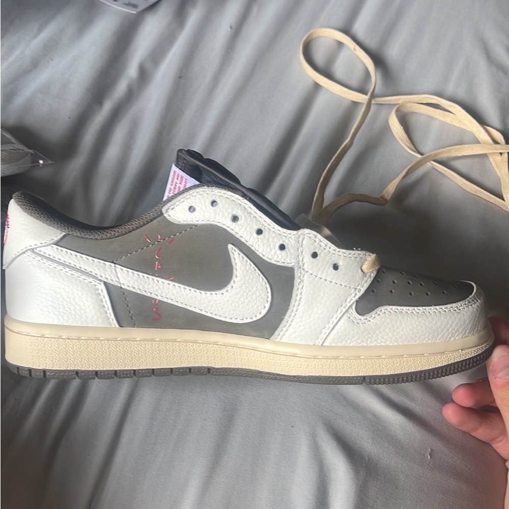 Travis Scott Reverse Mocha